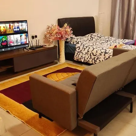 Bs410- Klia- Selfcheck-In-Wifi-Netflix-Parking-Pool, 5082 Apartment Sepang Exterior photo