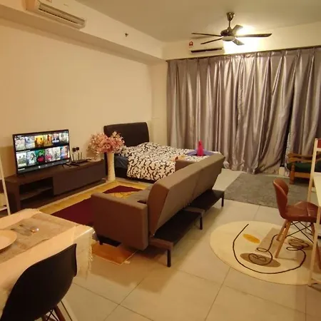 Bs410- Klia- Selfcheck-In-Wifi-Netflix-Parking-Pool, 5082 Apartment Sepang Exterior photo